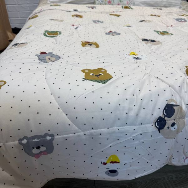 Детское одеяло Baby Dream молочное с медвежонком 150х200 см микрофибра холлофайбер Baby Dream-170-5-9 молочний фото