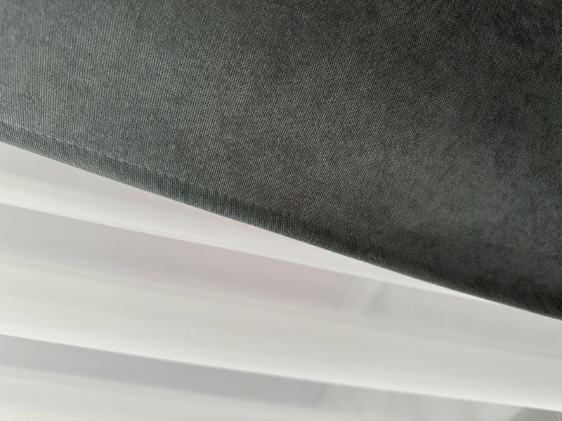Готовые пошитые шторы из ткани микровелюр Diamond 150*270см - 2 шт графит Petek-342 фото