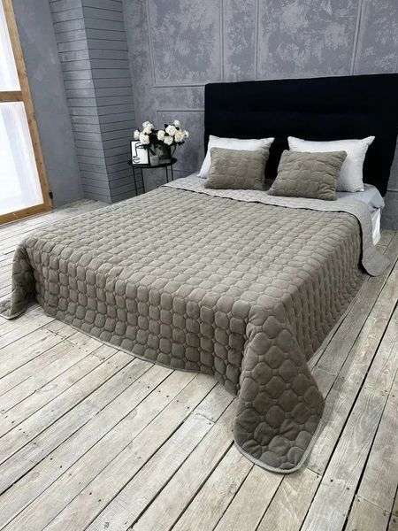 Стьогане велюрове покривало Роуз 220х240 з подушками 60х40 кавове Cap-Rose-1 фото