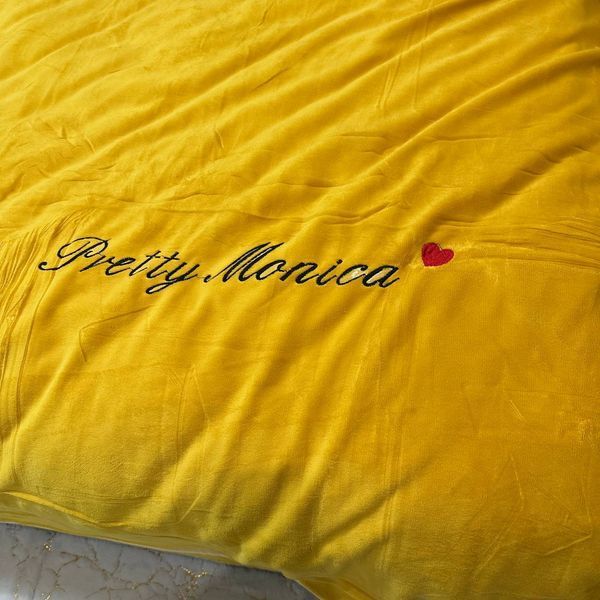 Тепла постільна євро Моніка жовта на резинці Rm - Monica R- 30- EU фото